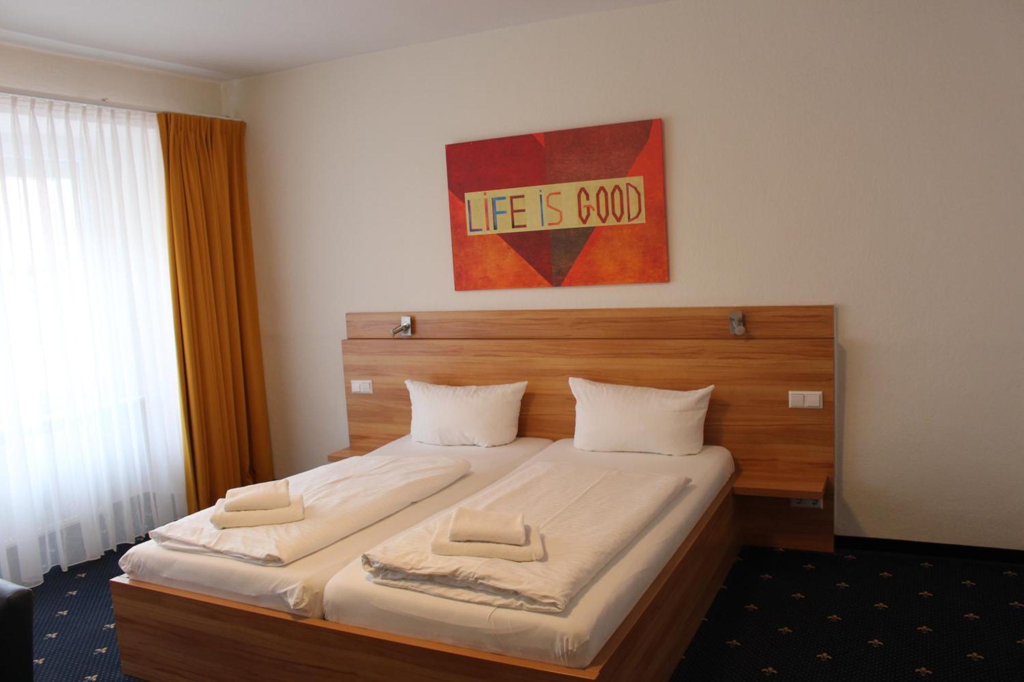Hotel Capri Überlingen Kültér fotó