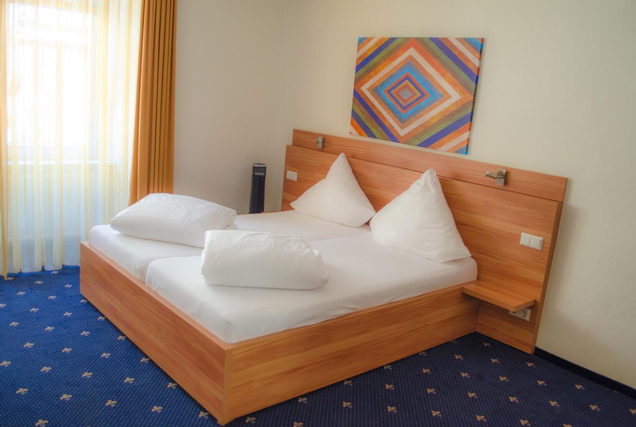 Hotel Capri Überlingen Kültér fotó